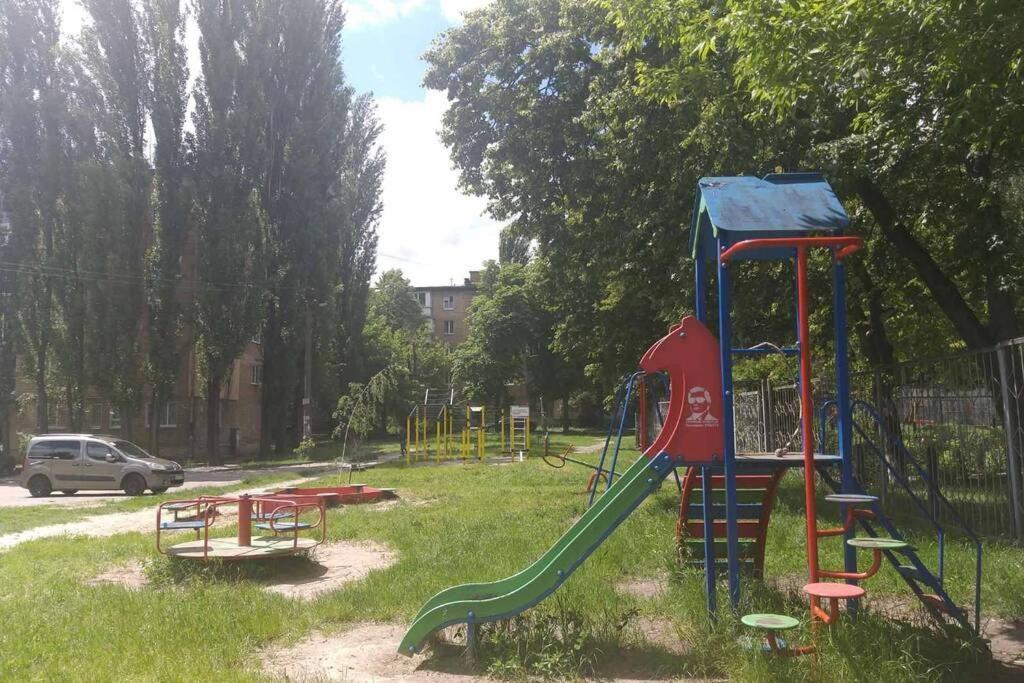 Однокомнатная квартира с евро ремонтом,в тихом дворике. Киев Экстерьер фото